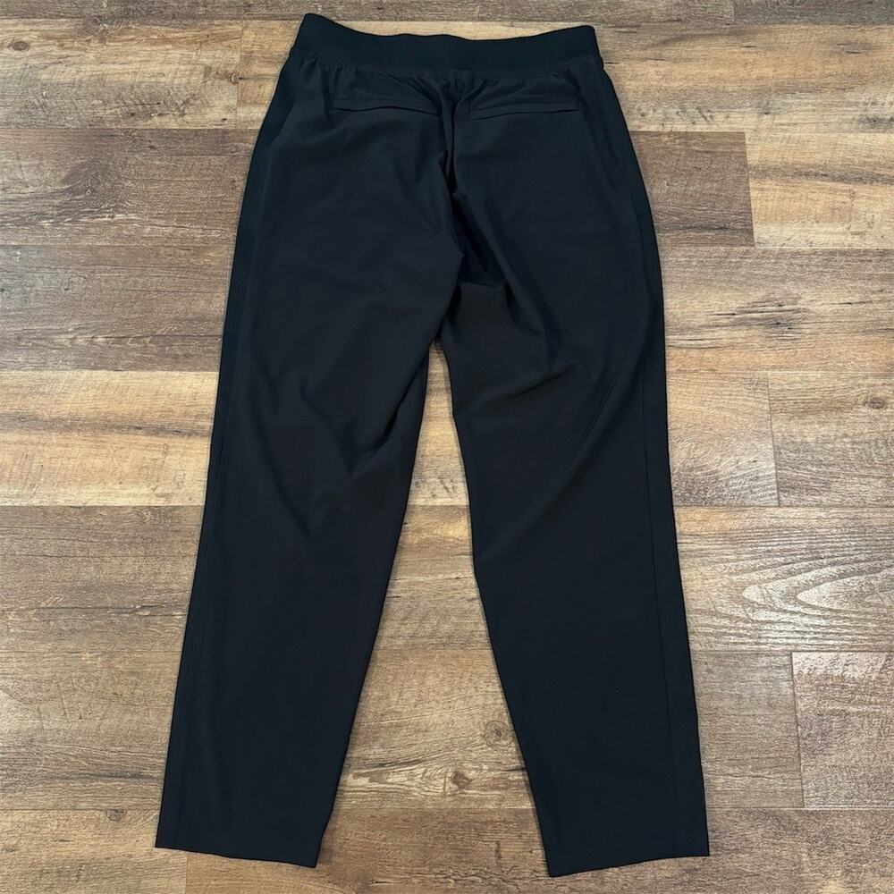 Athleta Brooklyn Pants 4 Black Pull-On Ankle Slim Straight Stretch Travel Casual - Picture 2 of 8